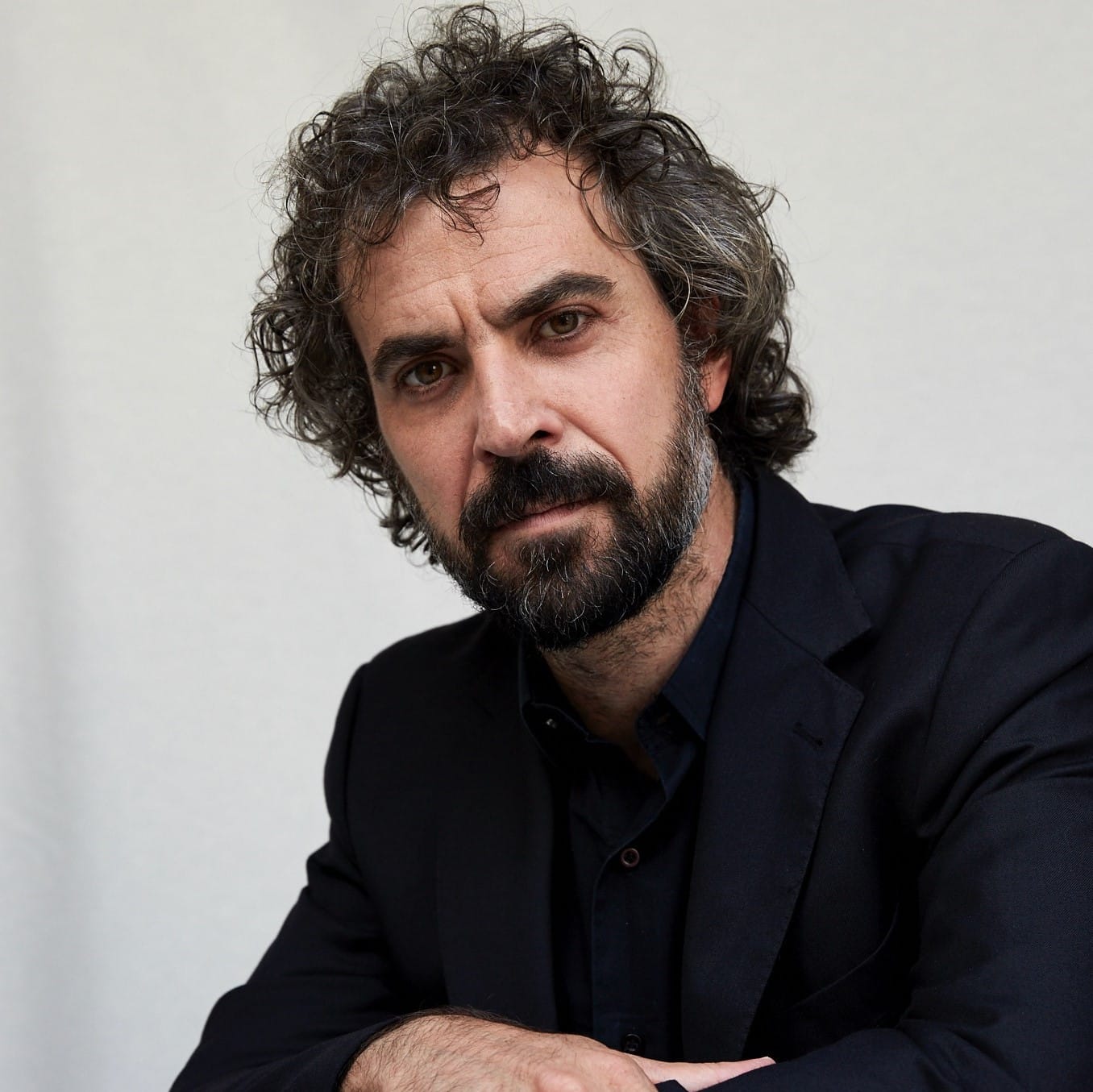 Table Ronde Littéraire avec Lucía Puenzo, Sergio Bizzio et Álvaro ...